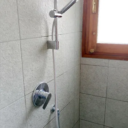 아파트 2 Bedrooms At 500 M Away From The Slopes With Furnished Balcony And Wifi